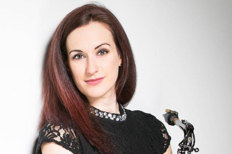 Click to enlarge image eliza-gallerystretch2.jpg