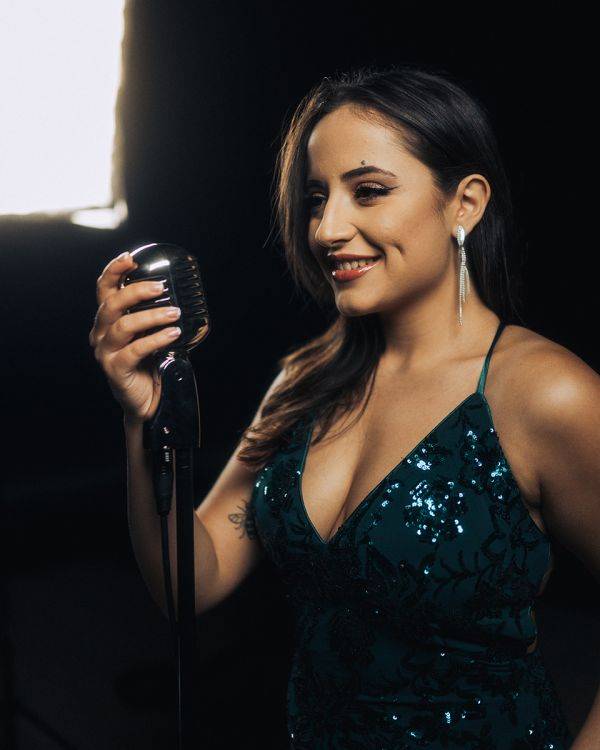 Click to enlarge image jazz-it-up-11.jpg