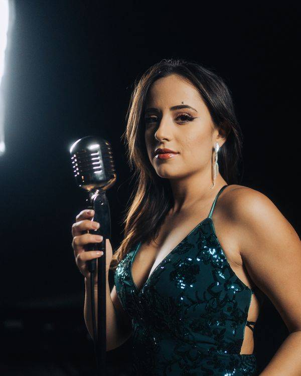 Click to enlarge image jazz-it-up-12.jpg