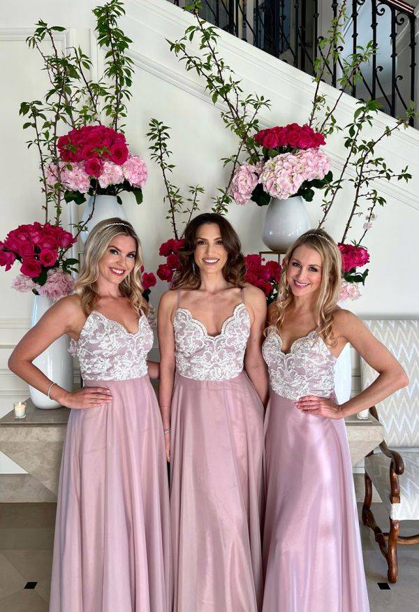 Click to enlarge image divines-08.jpg