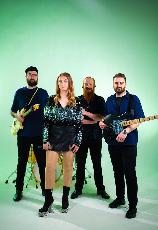 Click to enlarge image horizon-01.jpg