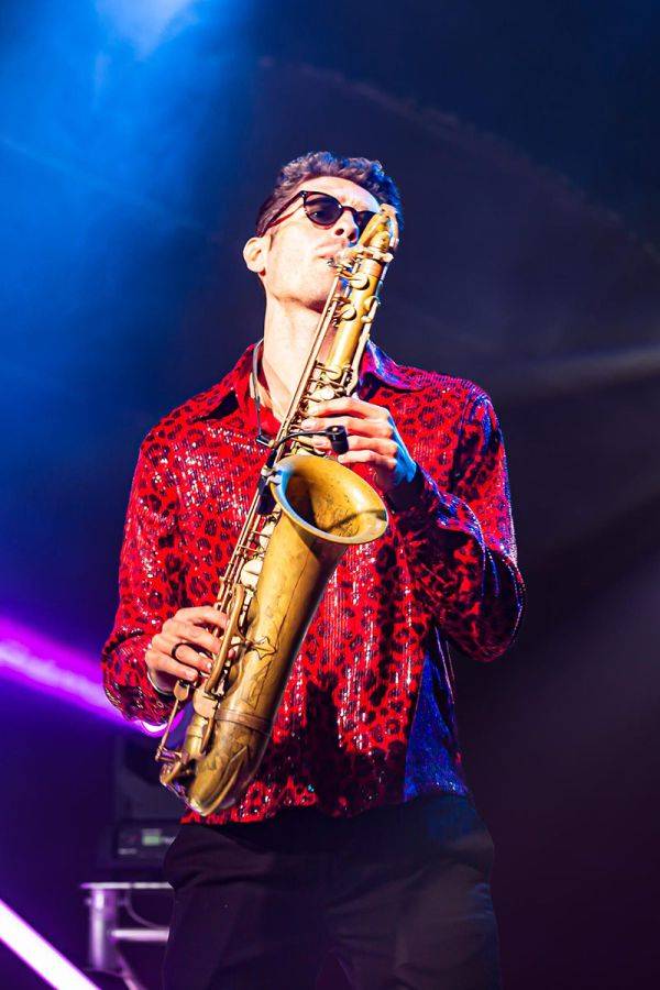 Click to enlarge image prism-02.jpg