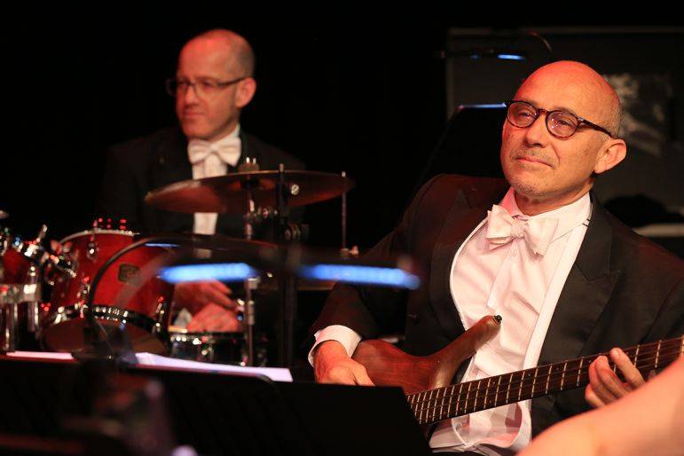 Click to enlarge image stardust-orchestra-02.jpg