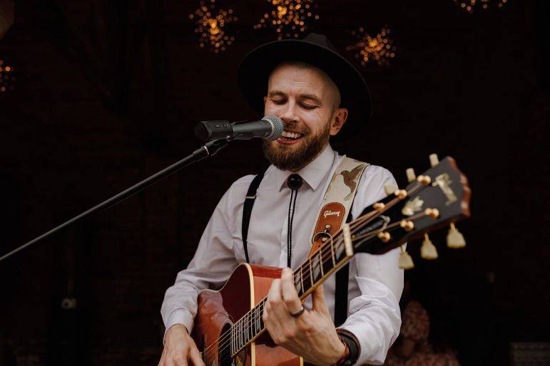 Click to enlarge image rain-04.jpg