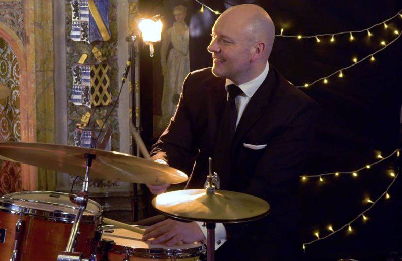 Click to enlarge image 06.jpg