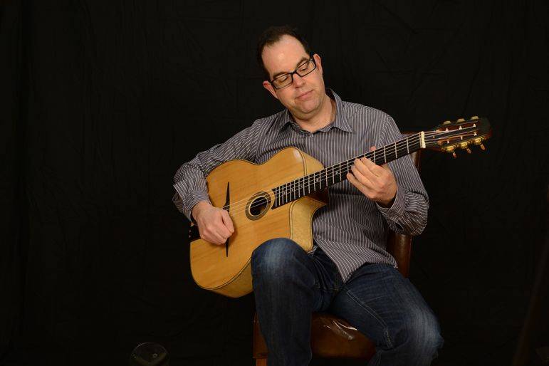 Click to enlarge image eddie-01.jpg