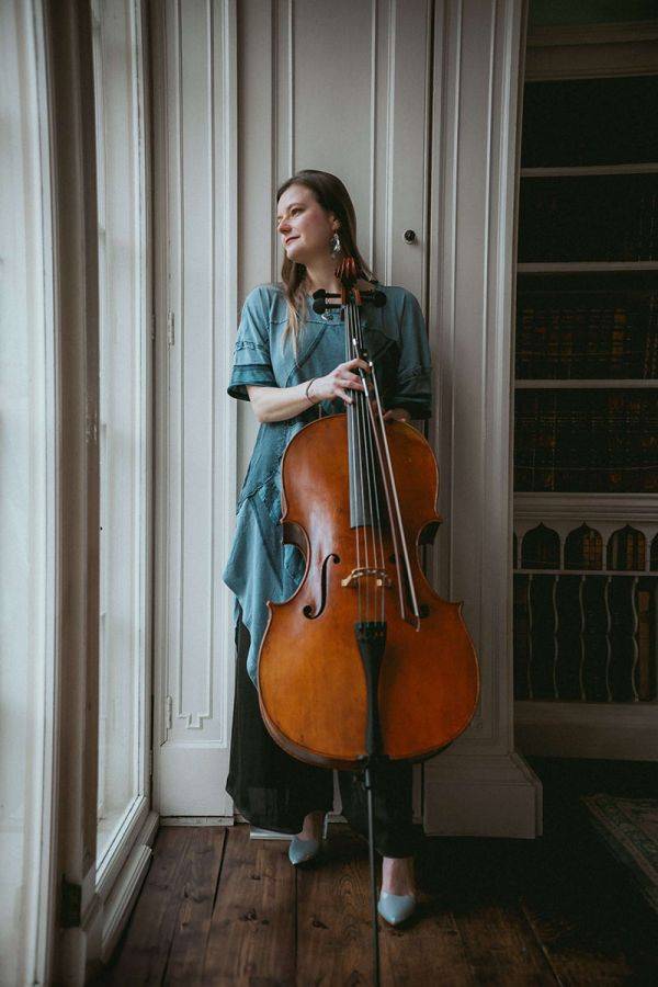 Click to enlarge image rae-cellist-05.jpg