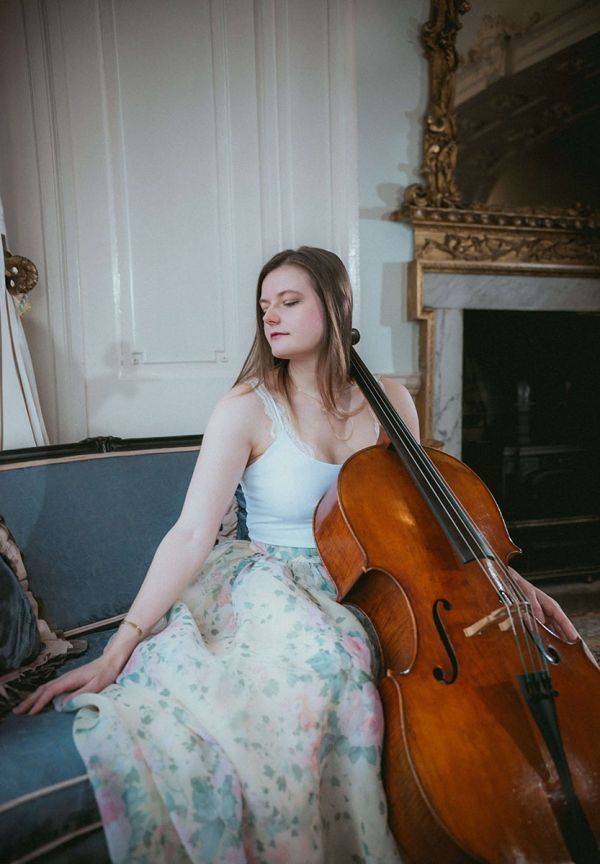 Click to enlarge image rae-cellist-10.jpg