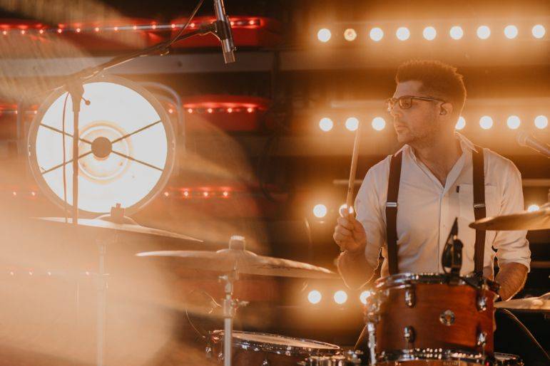 Click to enlarge image homeland-01.jpg