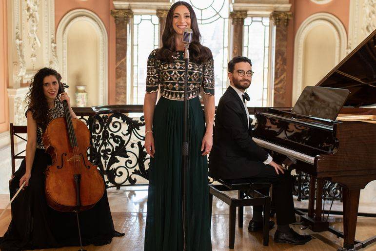 Click to enlarge image 04.jpg