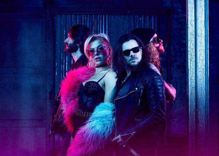 Click to enlarge image fix-dance-05.jpg