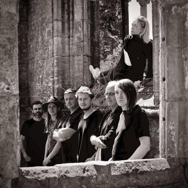 Click to enlarge image harbour-lights-04.jpg