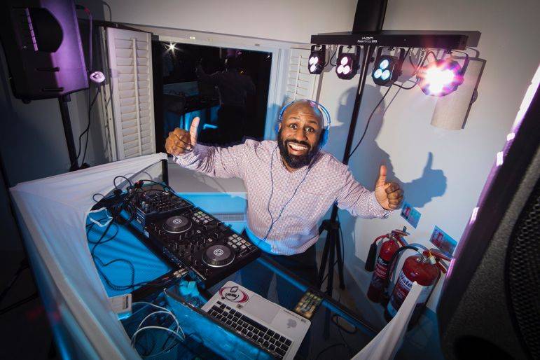 Click to enlarge image tj-06.jpg