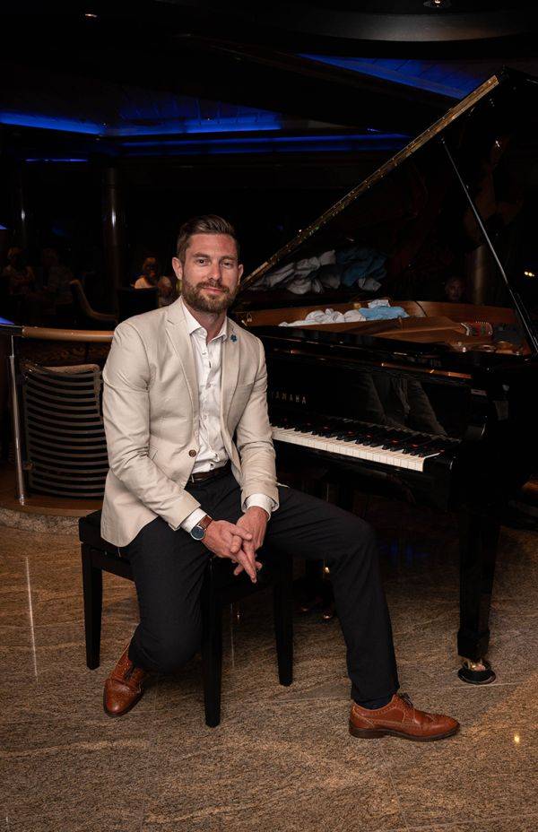 Click to enlarge image elijah-08.jpg