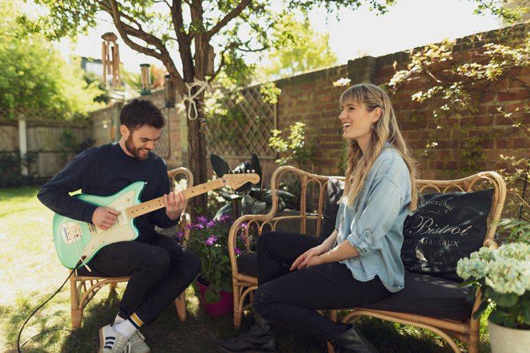 Click to enlarge image young-hearts-05.jpg