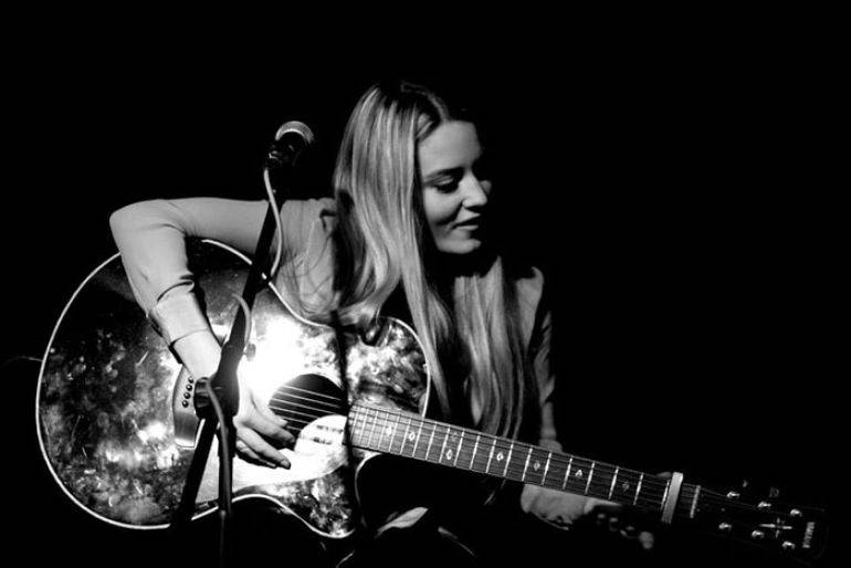 Click to enlarge image 4.jpg