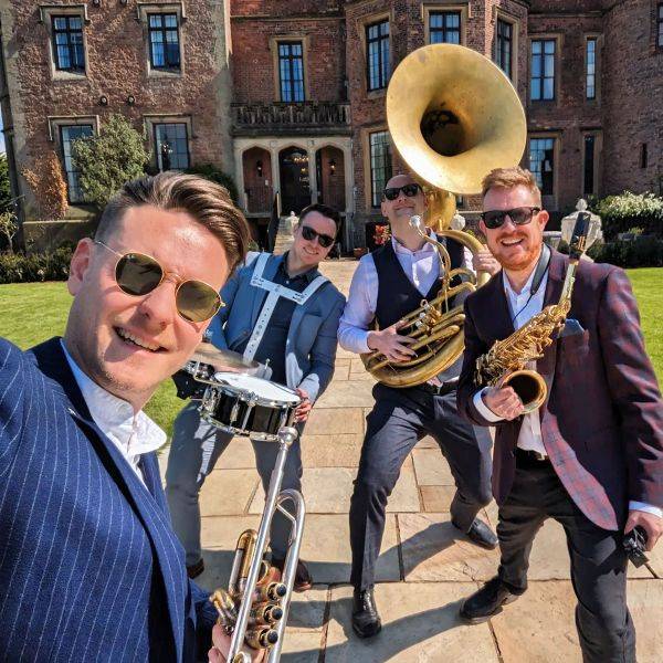 Click to enlarge image roaming-empire-08.jpg