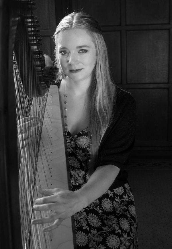 Click to enlarge image eleanora-04.jpg