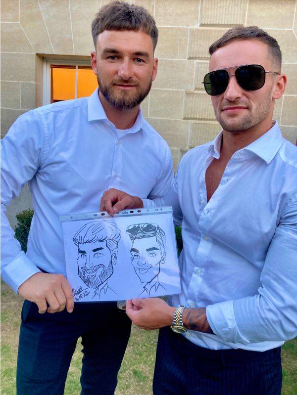 Click to enlarge image draw-my-best-side-04.jpg