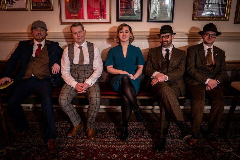 Click to enlarge image retro-swing-society-13.jpg