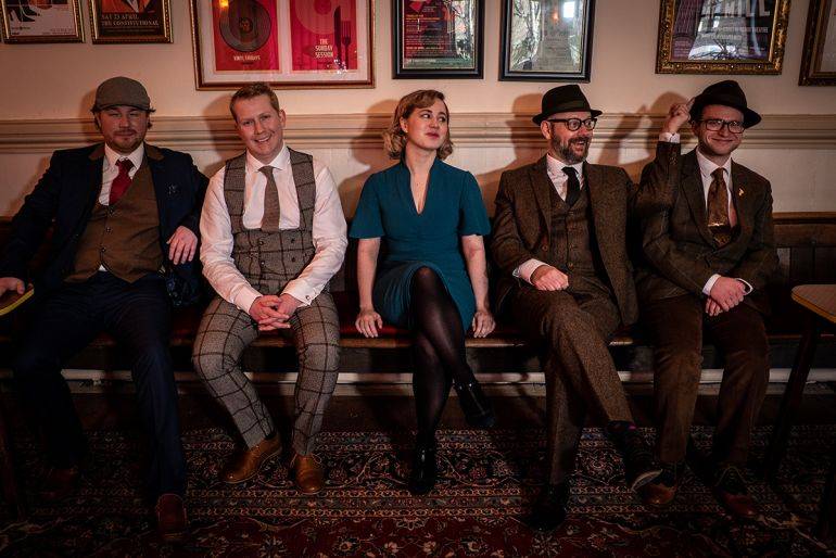 Click to enlarge image retro-swing-society-14.jpg