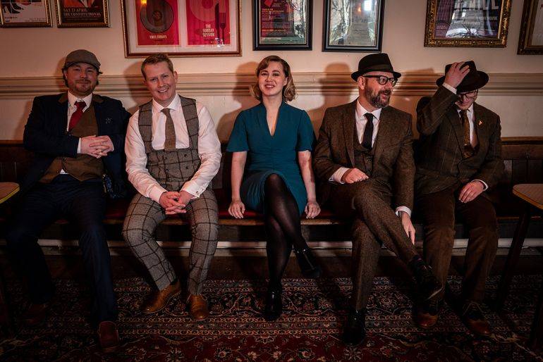 Click to enlarge image retro-swing-society-15.jpg