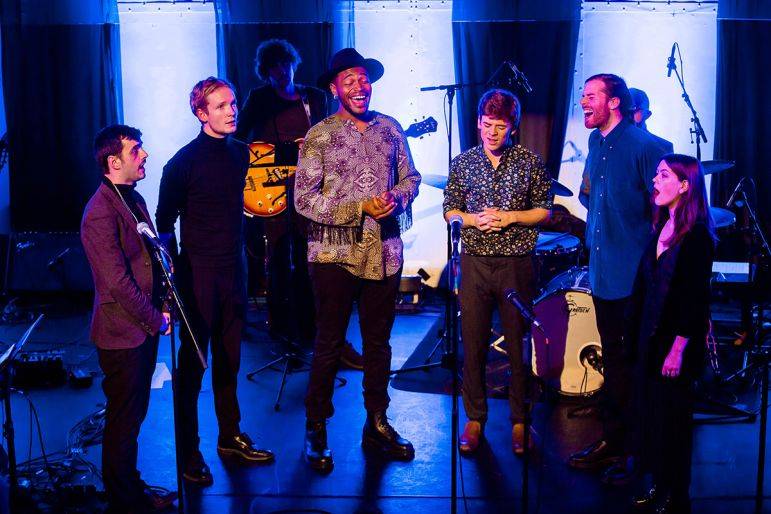 Click to enlarge image icon-orchestra-08.jpg