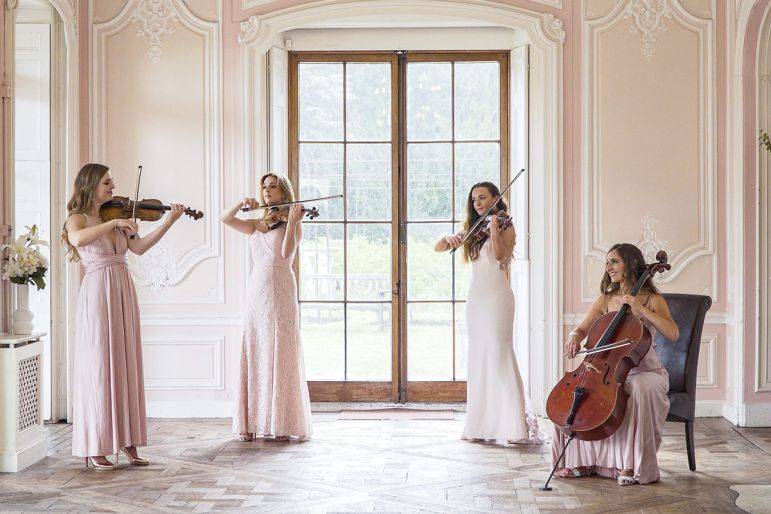 Click to enlarge image olympia-2022-1.jpg