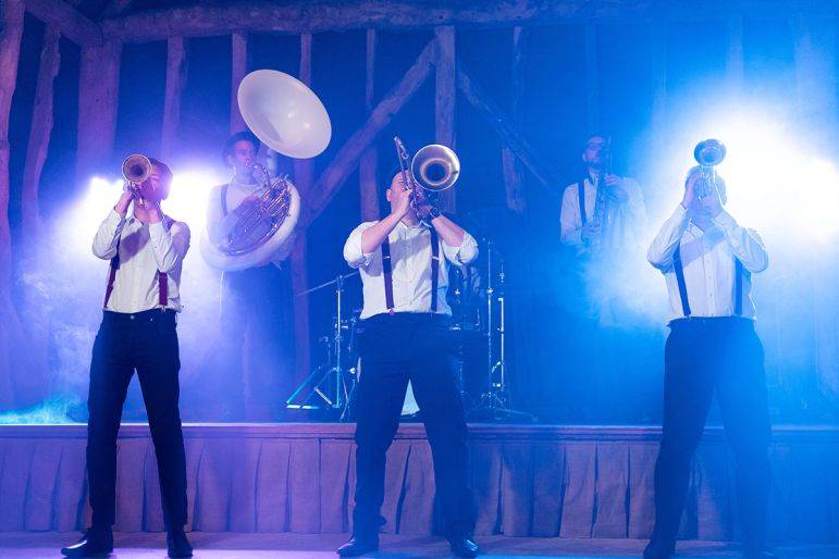 Click to enlarge image hornmowers-01.jpg