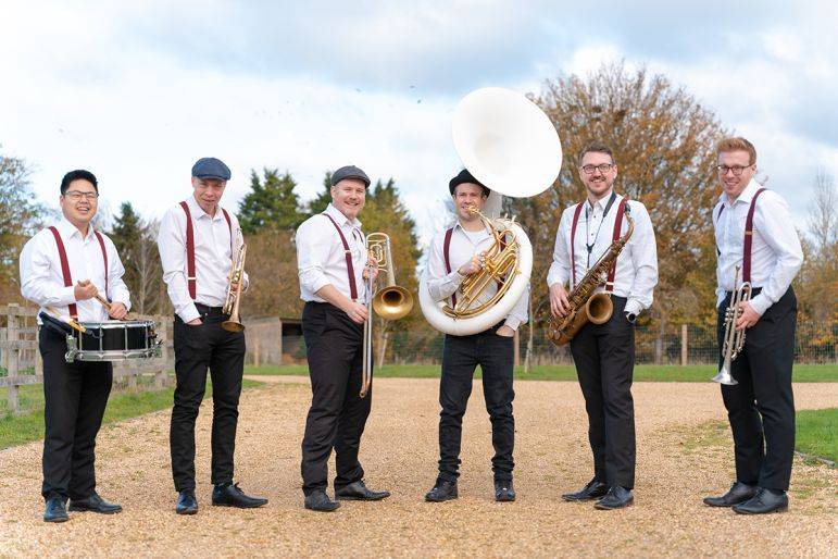 Click to enlarge image hornmowers-07.jpg