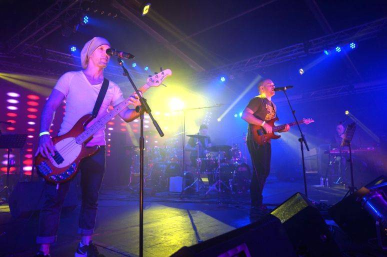 Click to enlarge image stylus-02.jpg