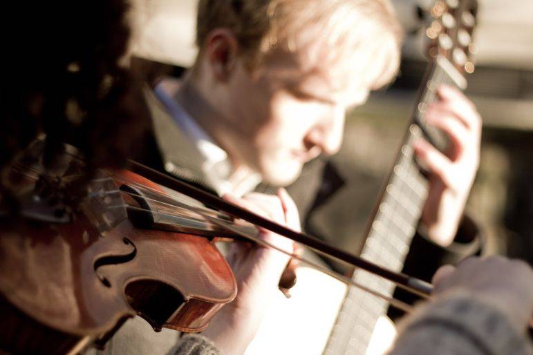 Click to enlarge image cinema-duo-03.jpg