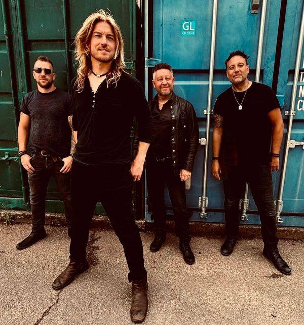 Click to enlarge image overloads-04.jpg