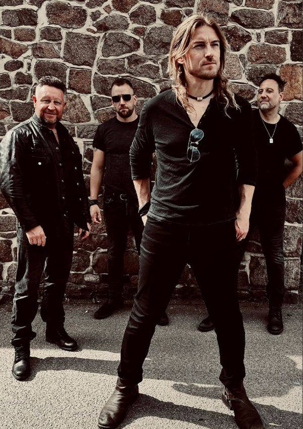 Click to enlarge image overloads-06.jpg