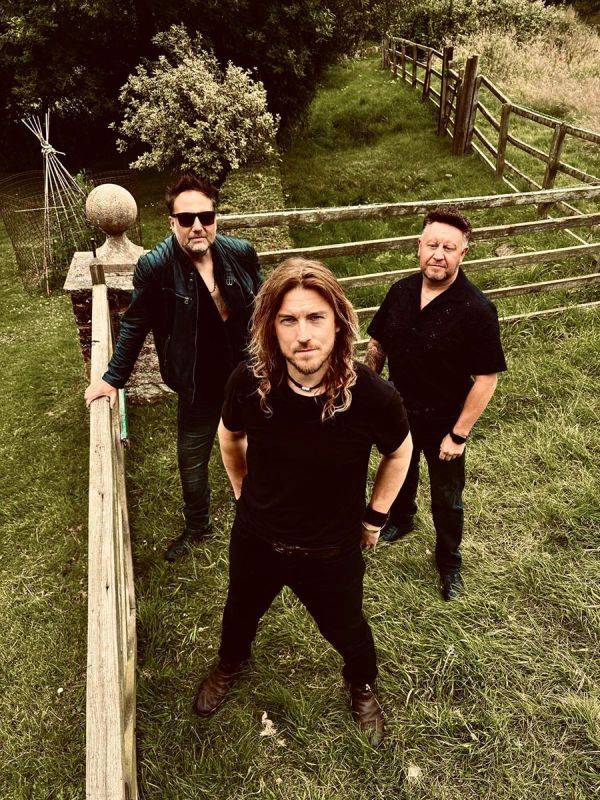 Click to enlarge image overloads-11.jpg