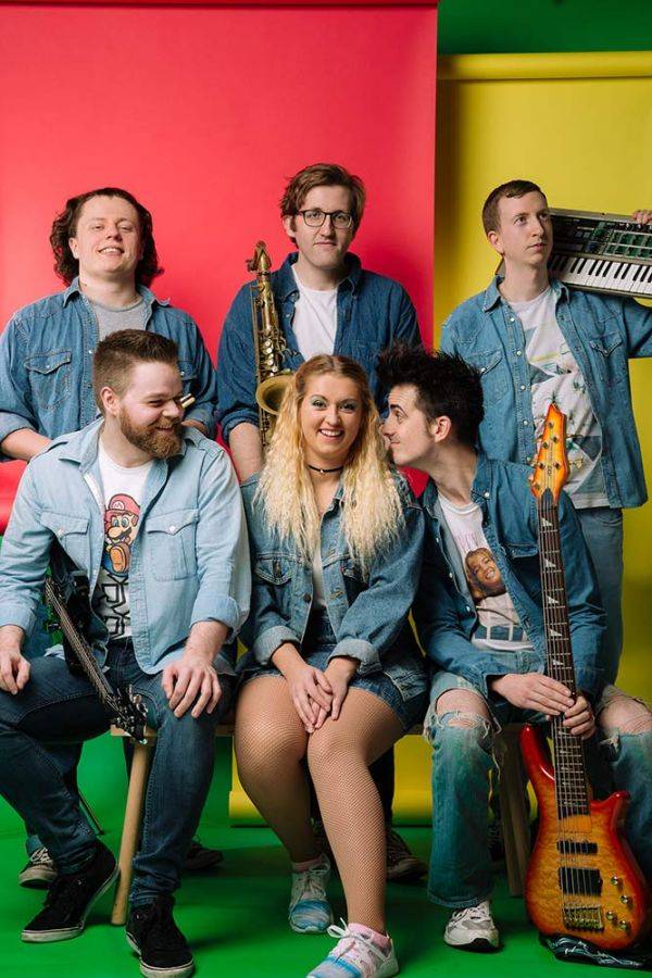 Click to enlarge image old-school-disco-02.jpg