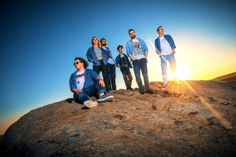 Click to enlarge image old-school-disco-05.jpg