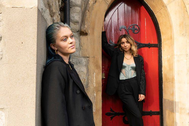 Click to enlarge image constellations-07.jpg