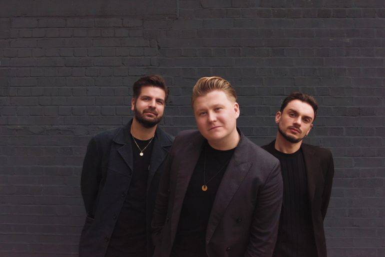 Click to enlarge image sound-city-11.jpg