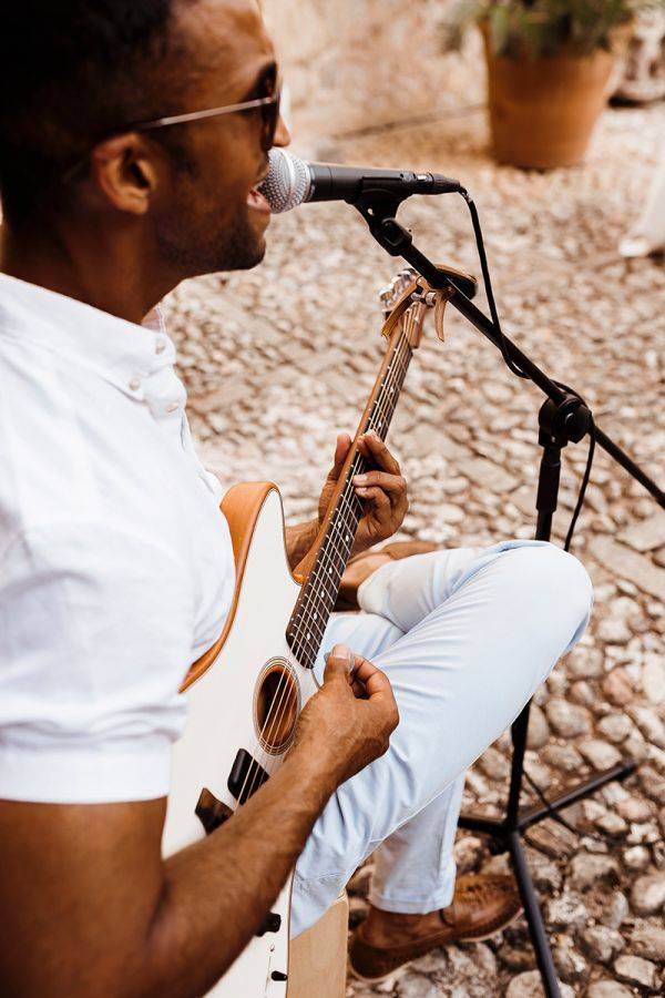 Click to enlarge image parallel-lines-09.jpg