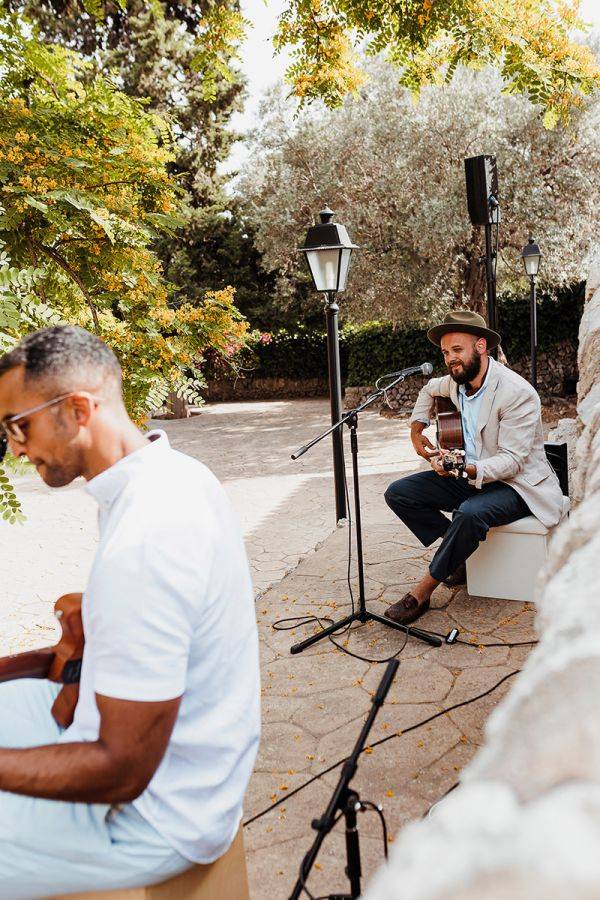 Click to enlarge image parallel-lines-12.jpg