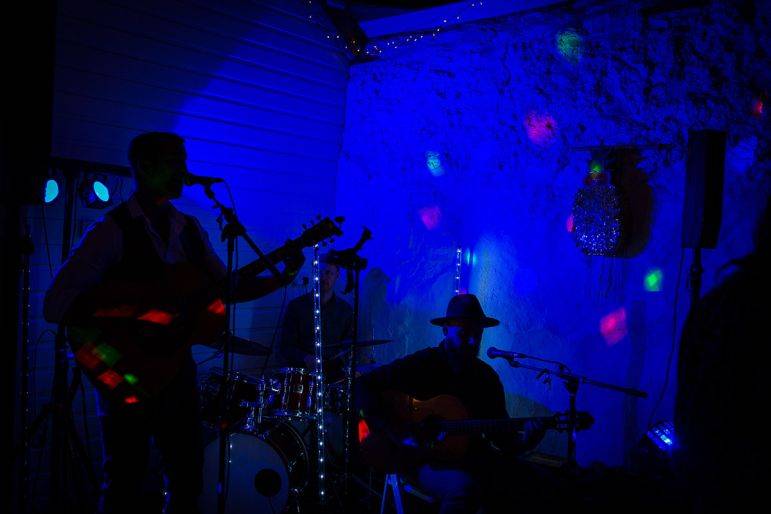 Click to enlarge image parallel-lines-17.jpg