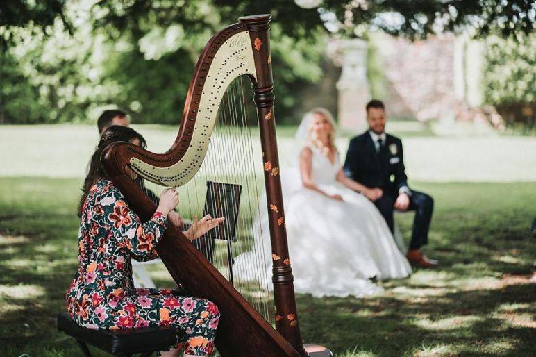 Click to enlarge image 04.jpg