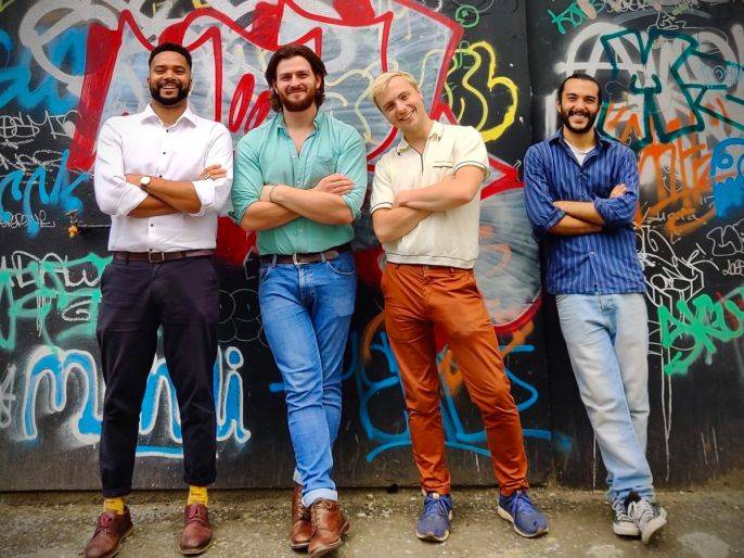 Click to enlarge image jazz-wings-05.jpg