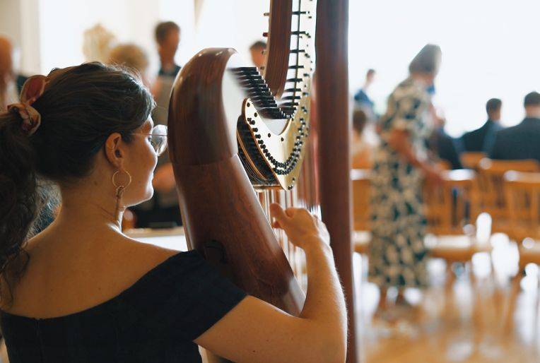 Click to enlarge image maya-02.jpg