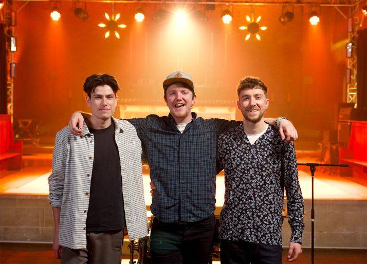 Click to enlarge image indigo-highway-02.jpg