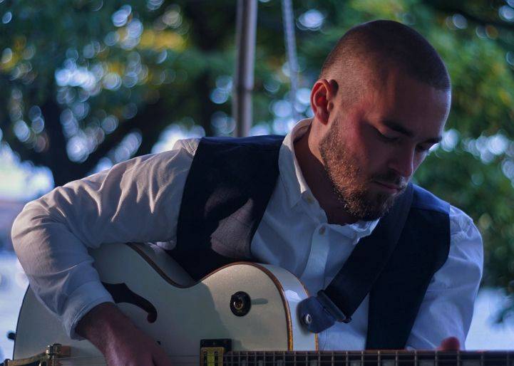 Click to enlarge image archie-03.jpg