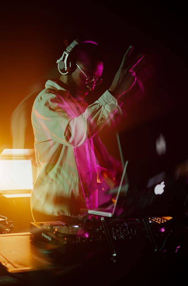 Click to enlarge image stix-10.jpg