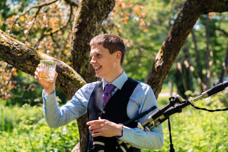 Click to enlarge image piper-john-01.jpg