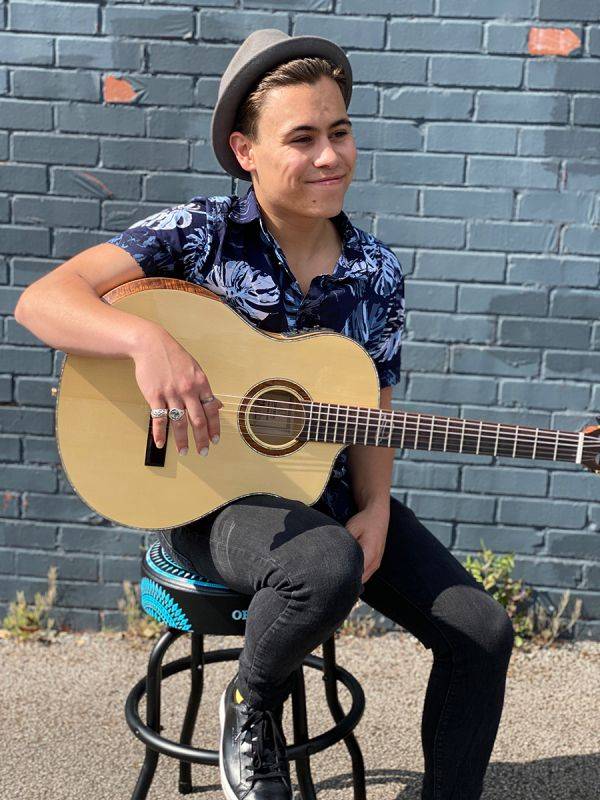 Click to enlarge image brasileiro-07.jpg